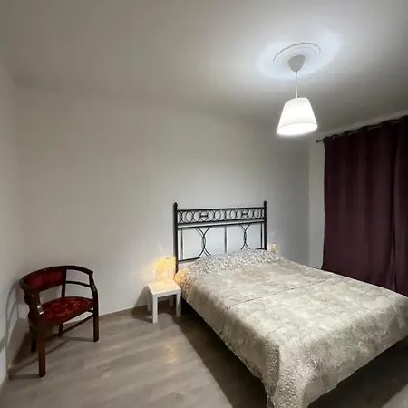 Aparthouse Torri Lejlighed *